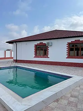 Kirayə verilir 4 otaqlı həyət evi 220 m²