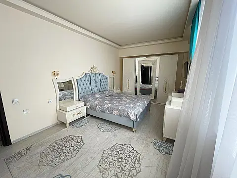 Kirayə verilir 3 otaqlı mənzil 137 m²