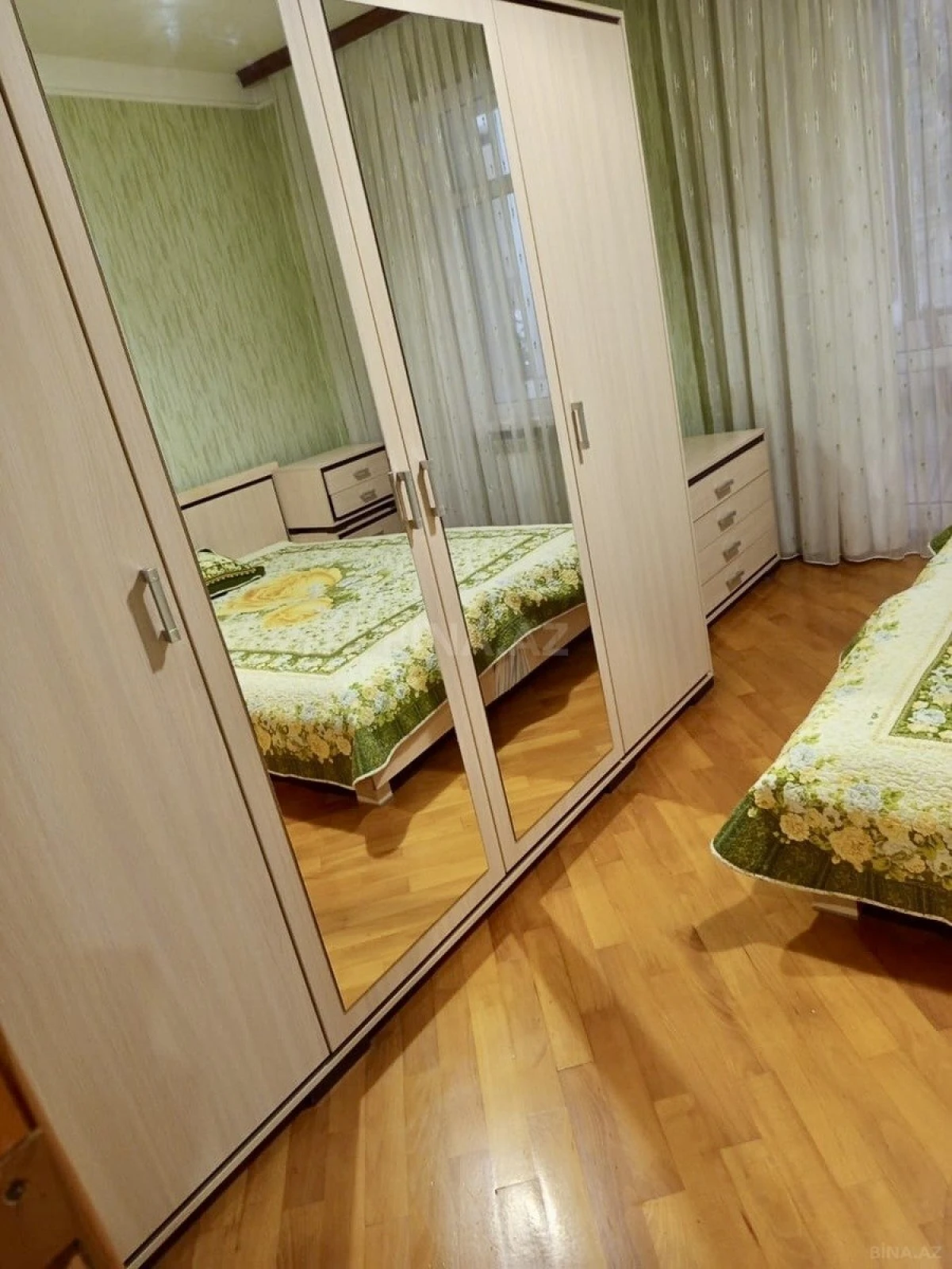 Satılır 2 otaqlı mənzil 60 m²