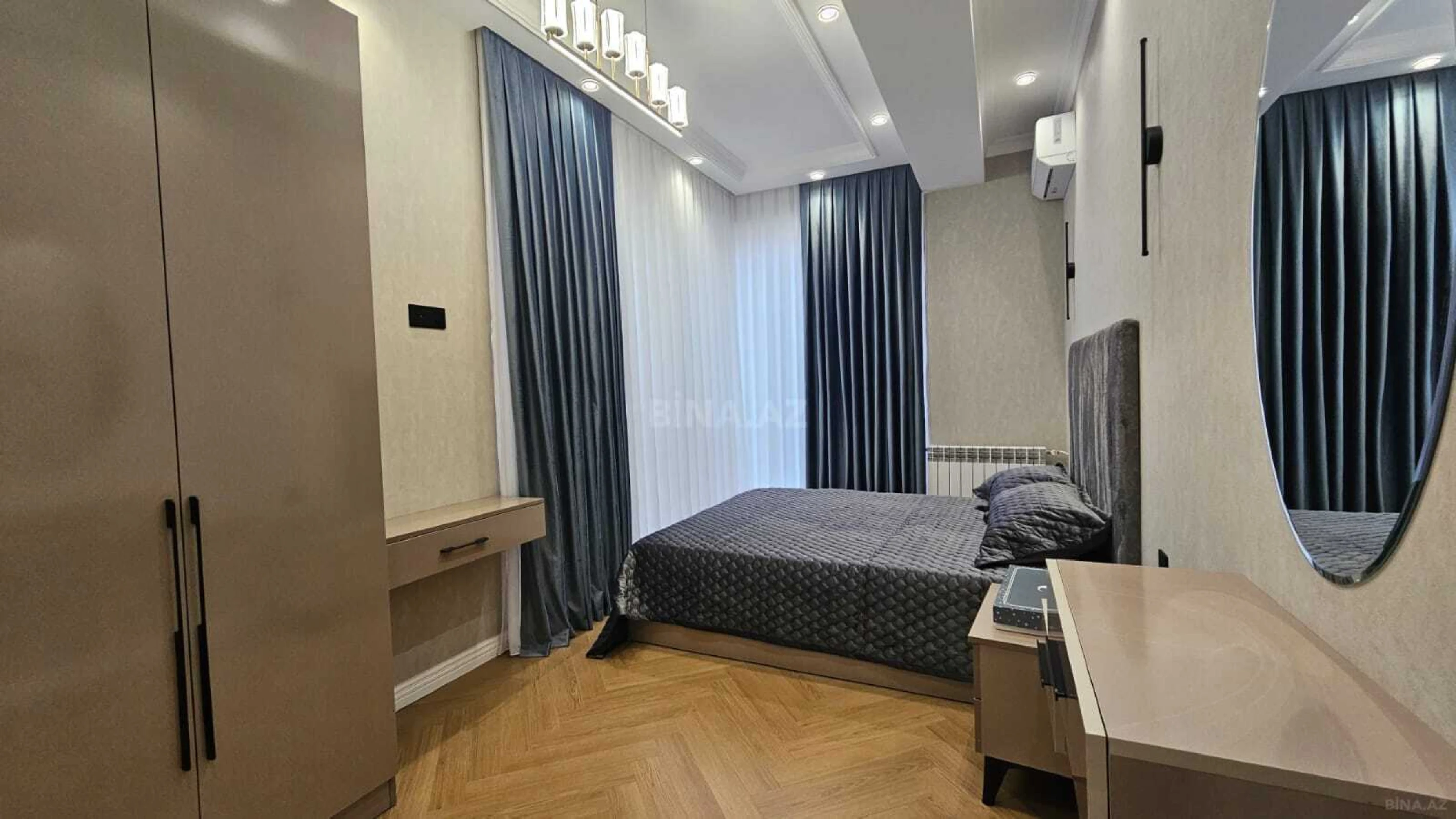 Kirayə verilir 4 otaqlı mənzil 140 m²