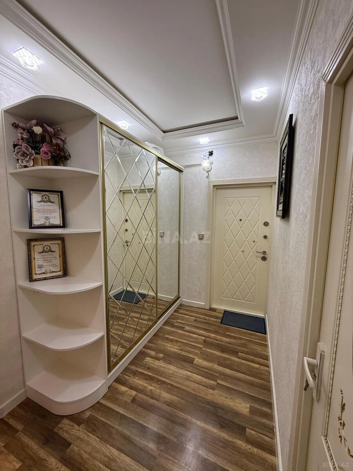 Satılır 3 otaqlı mənzil 85 m²