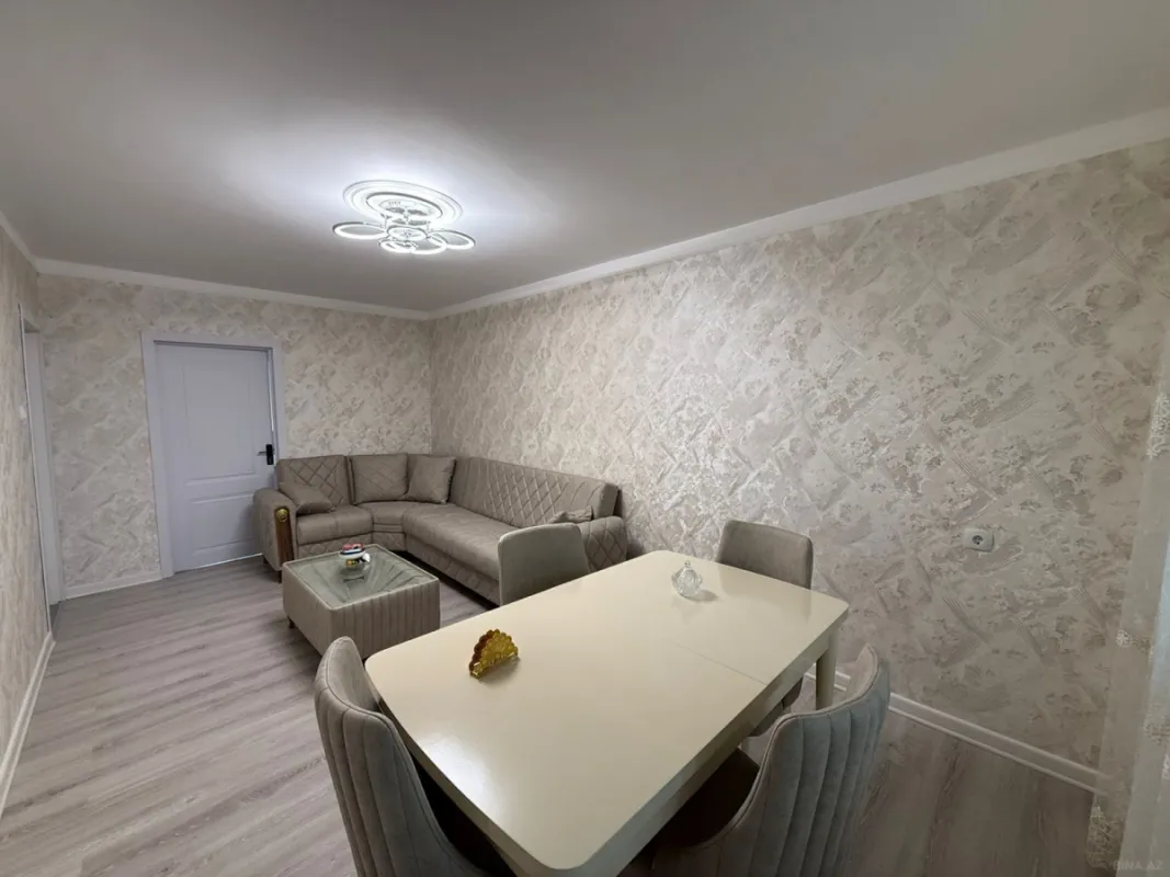 Satılır 2 otaqlı mənzil 55 m²
