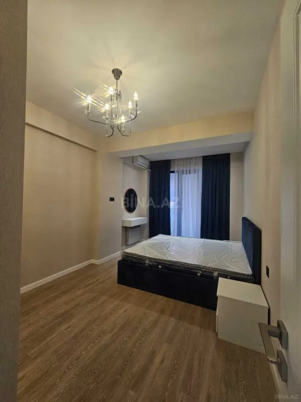 Kirayə verilir 2 otaqlı mənzil 80 m²