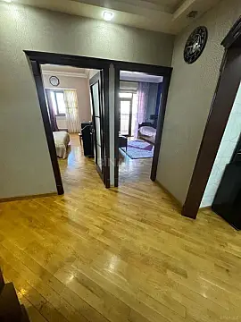 Kirayə verilir 3 otaqlı mənzil 85 m² — Bakı, Nizami 3 otaq 85.00 m²