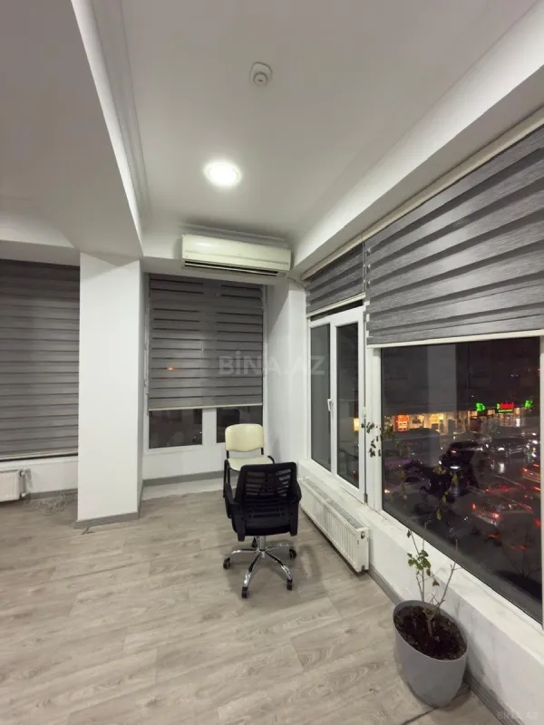 Kirayə verilir 2 otaqlı ofis 25 m²