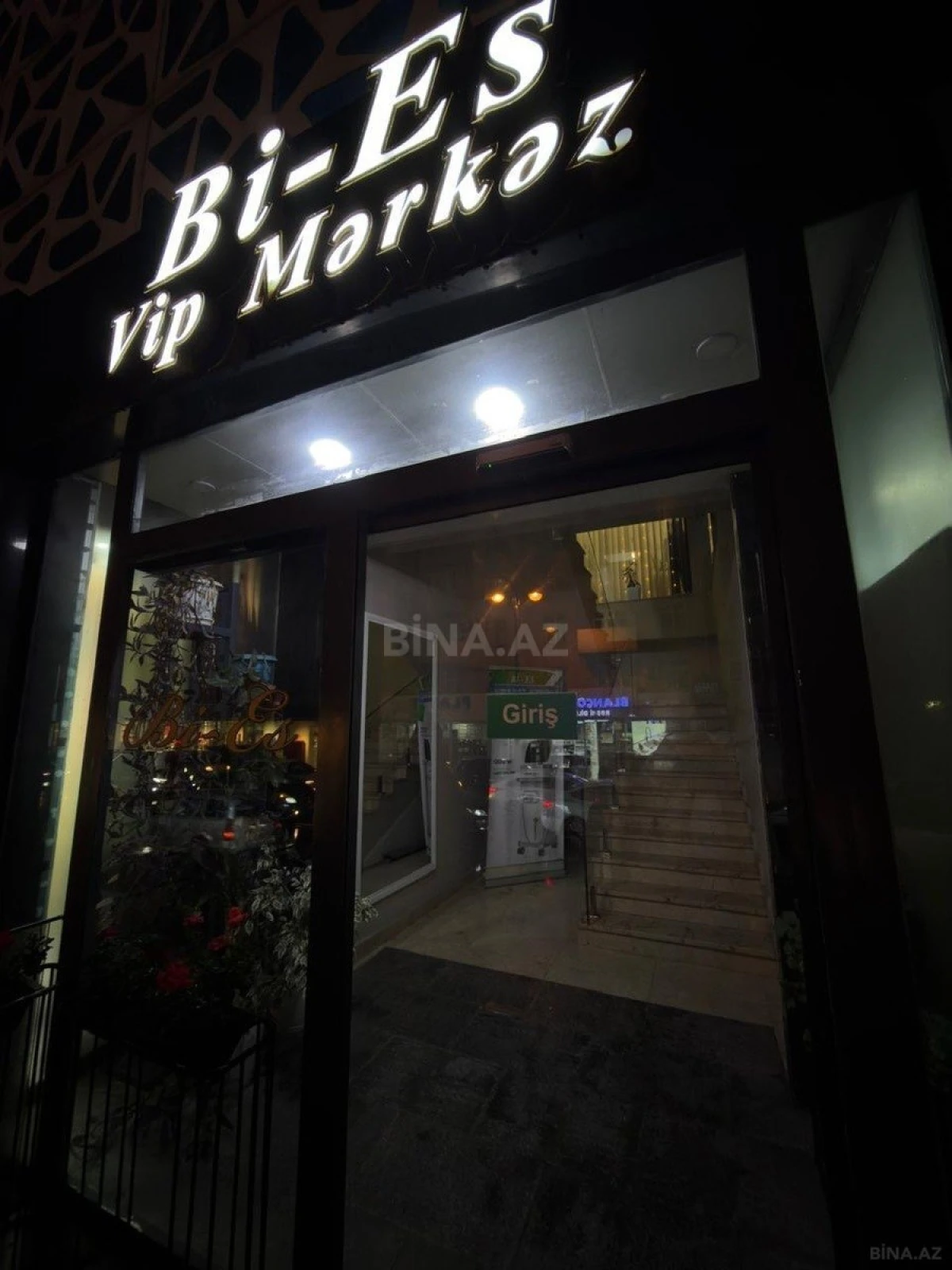 Kirayə verilir 2 otaqlı ofis 25 m²