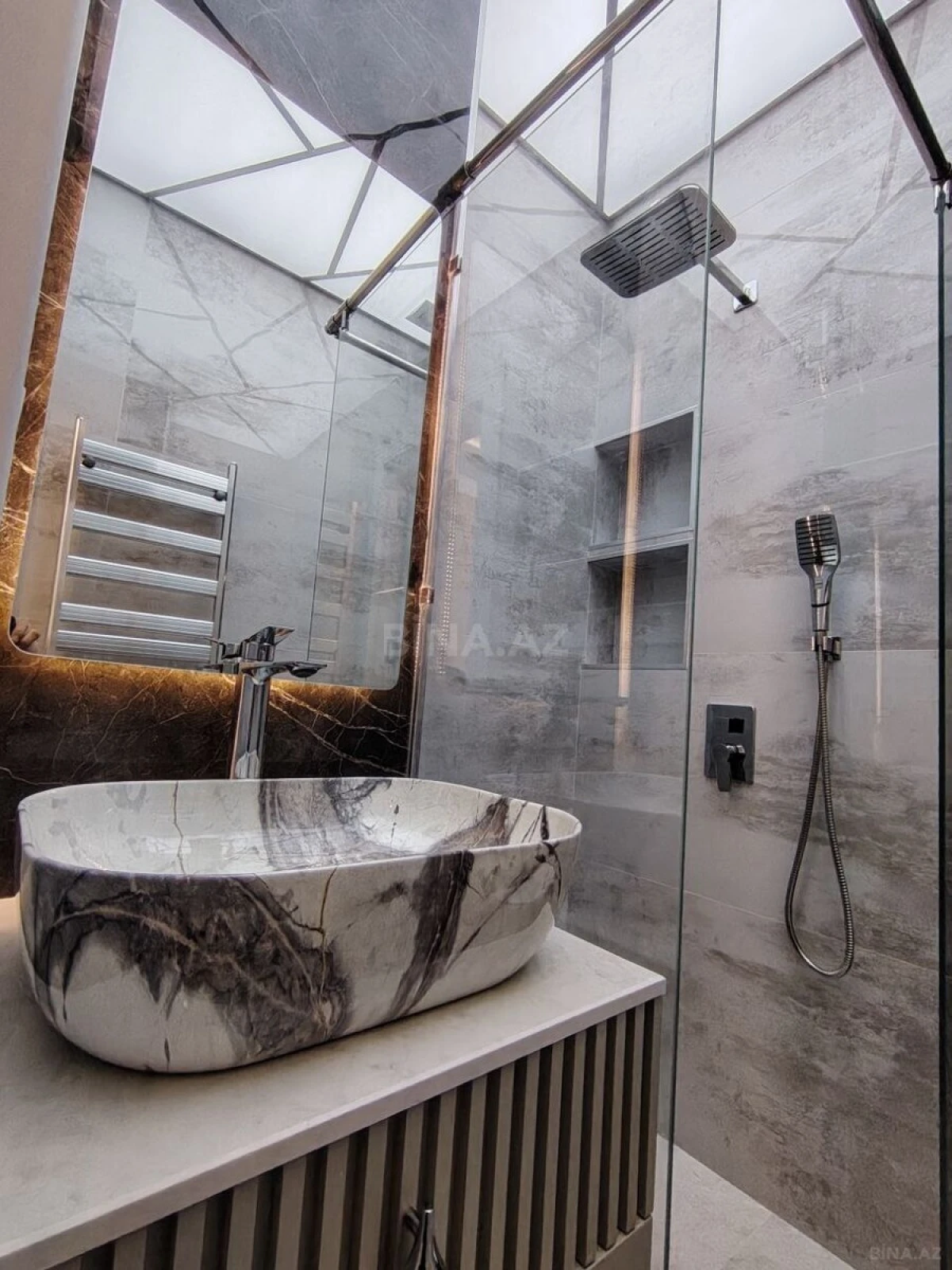 Satılır 2 otaqlı mənzil 40 m²