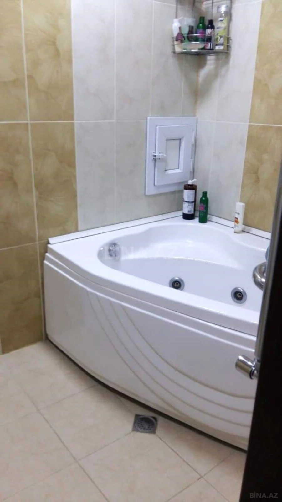 Kirayə verilir 3 otaqlı mənzil 120 m²