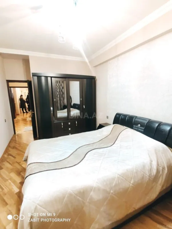 Kirayə verilir 3 otaqlı mənzil 120 m²