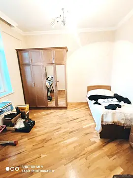 Kirayə verilir 3 otaqlı mənzil 120 m²