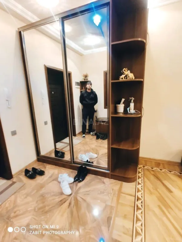 Kirayə verilir 3 otaqlı mənzil 120 m²