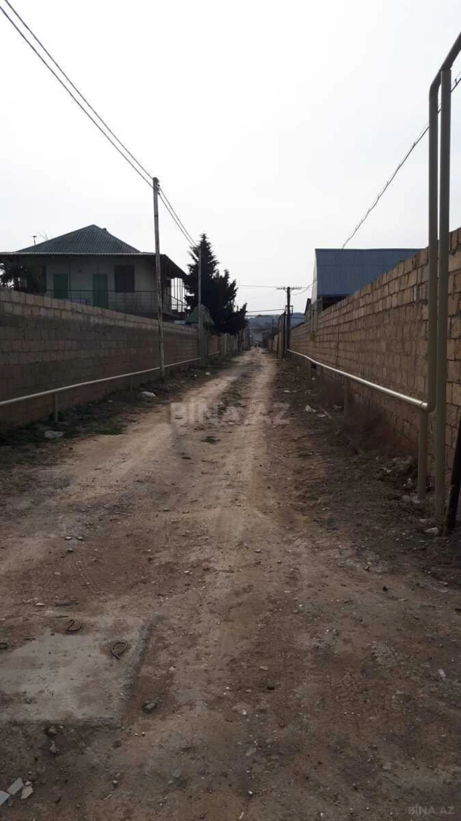 Satılır torpaq sahəsi 4 m²