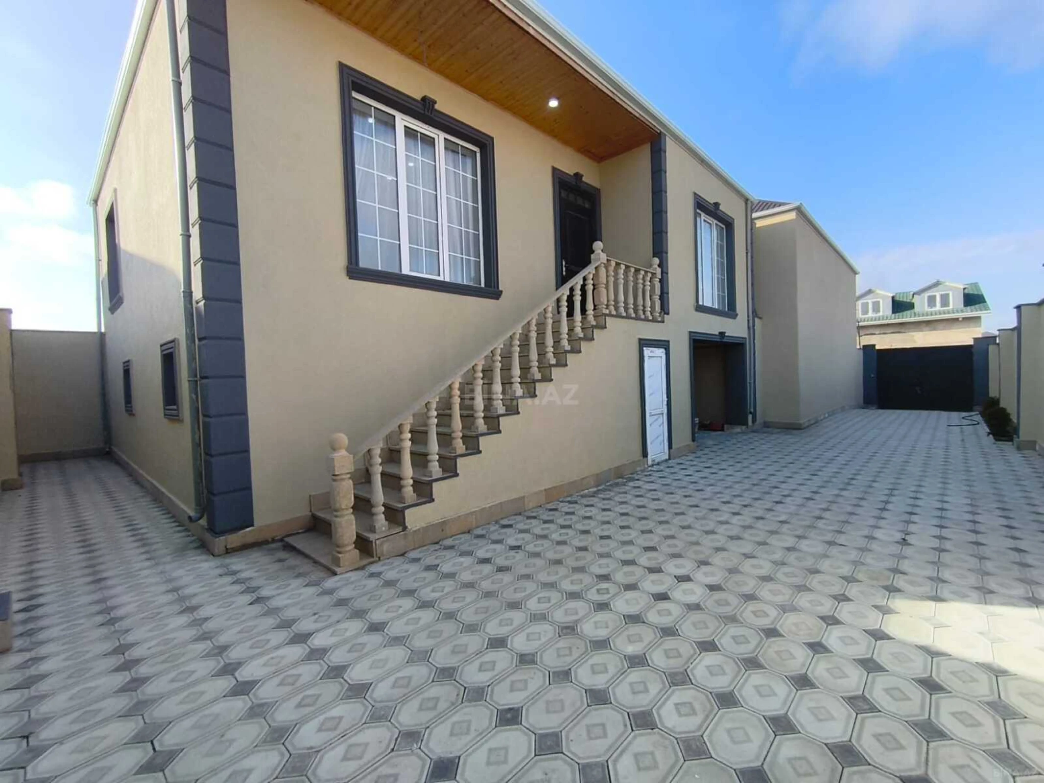 Satılır 3 otaqlı həyət evi 100 m²