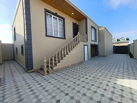 Satılır 3 otaqlı həyət evi 100 m² — Bakı, Novxanı 3 otaq 100.00 m²
