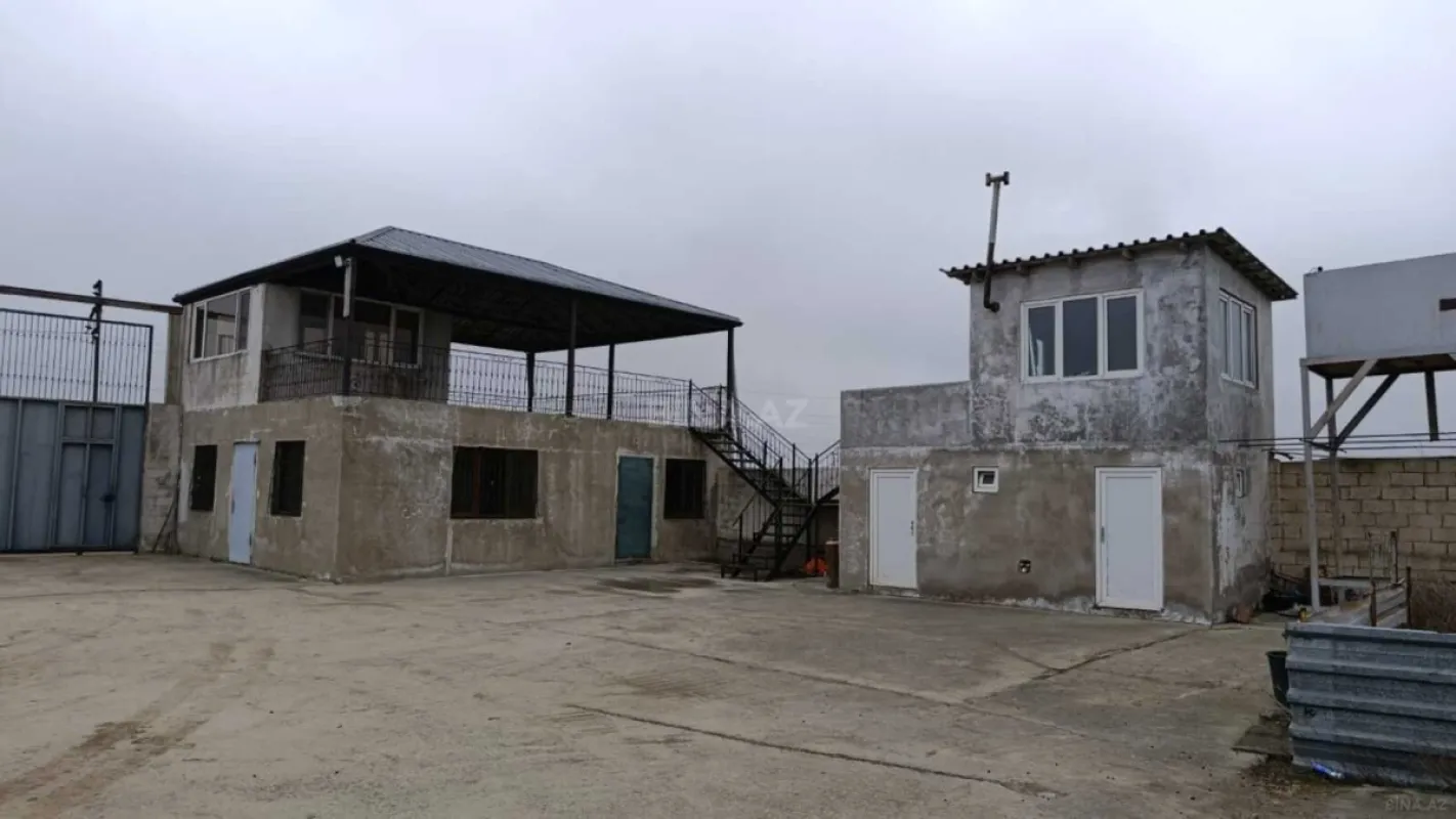 Satılır obyekt 2400 m²