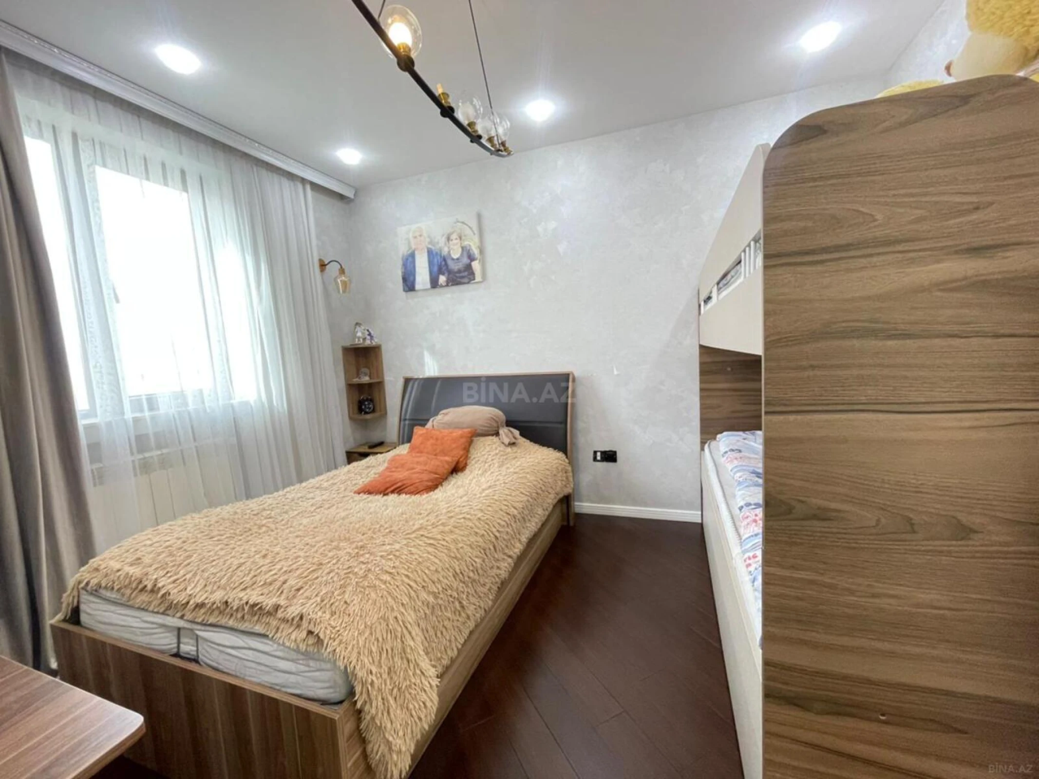 Satılır 3 otaqlı mənzil 70 m²