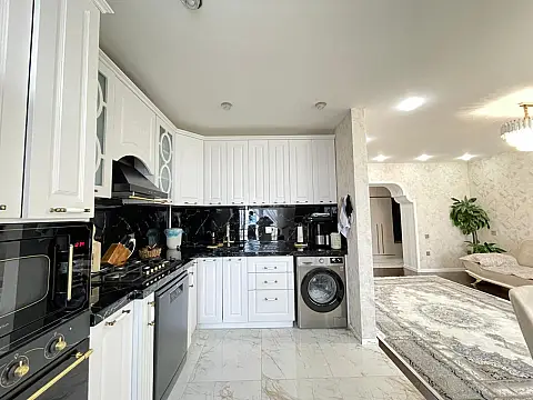 Satılır 3 otaqlı mənzil 70 m²