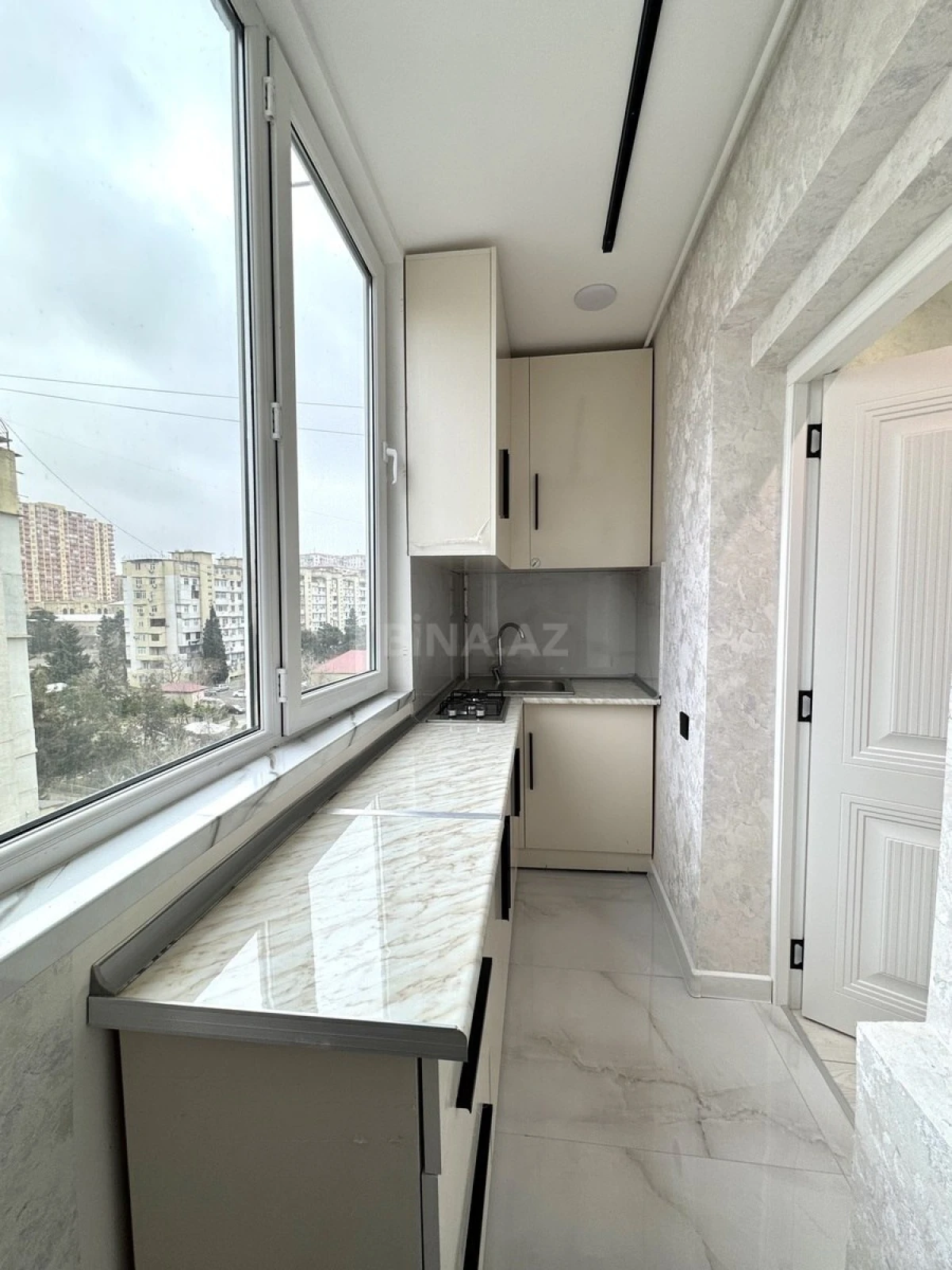 Satılır 2 otaqlı mənzil 45 m²