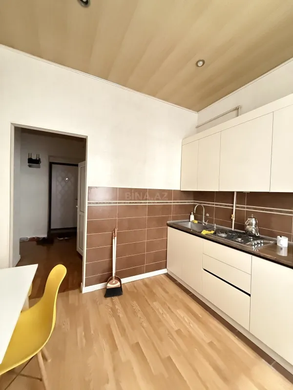Kirayə verilir 2 otaqlı mənzil 65 m²