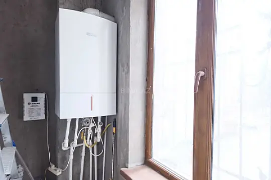 Satılır 7 otaqlı ofis 167 m²