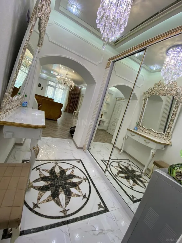 Kirayə verilir 3 otaqlı mənzil 107 m²