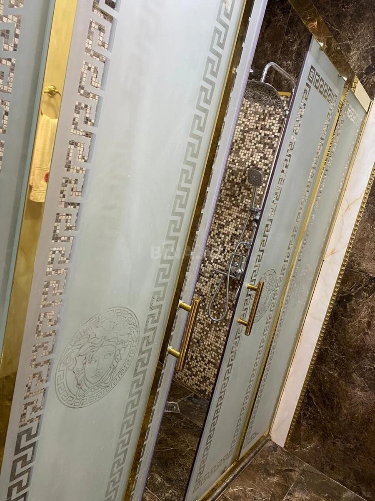 Kirayə verilir 3 otaqlı mənzil 107 m²