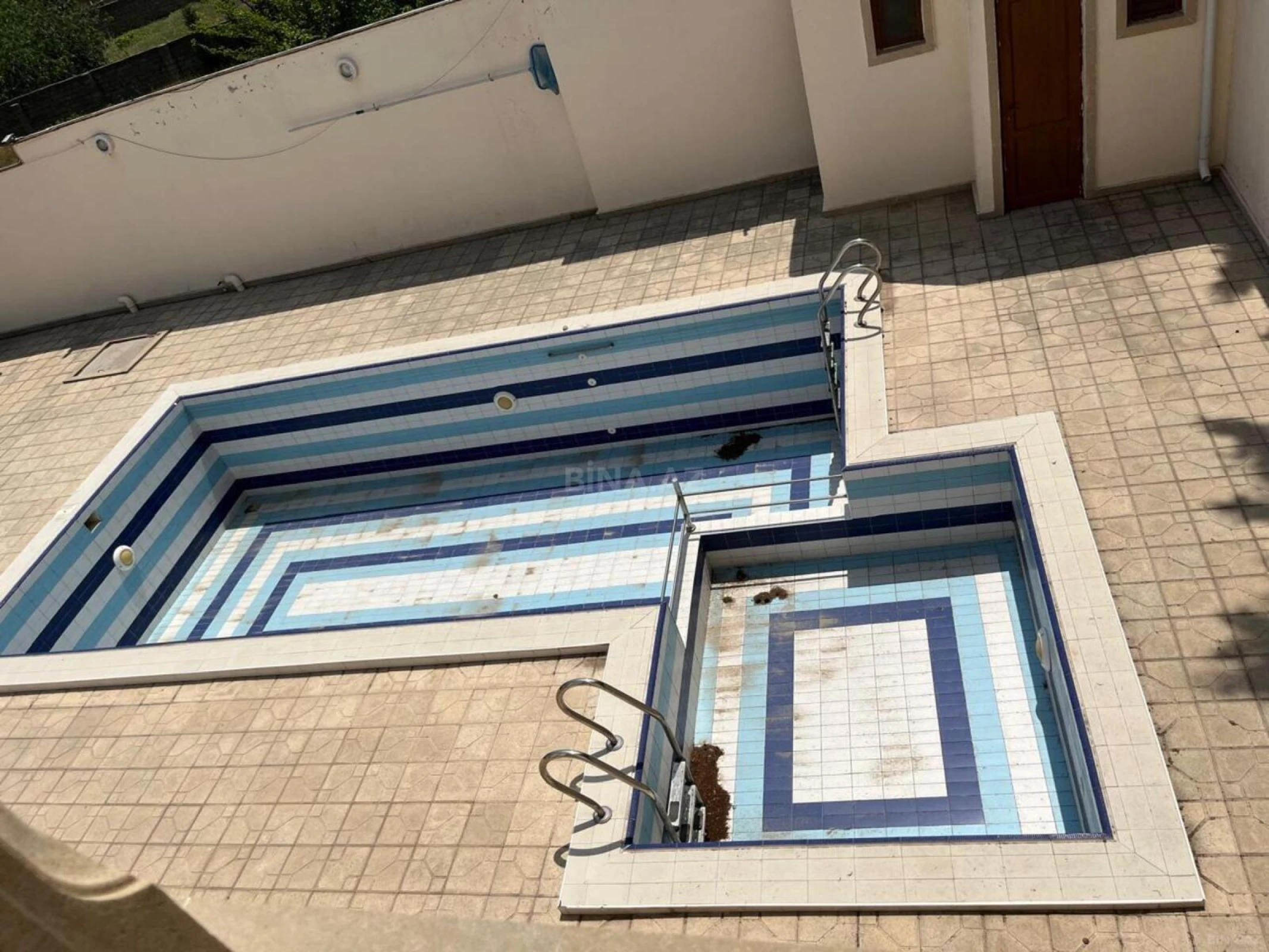 Kirayə verilir 4 otaqlı həyət evi 350 m²