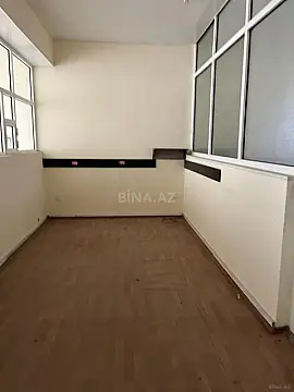 Satılır obyekt 635 m²