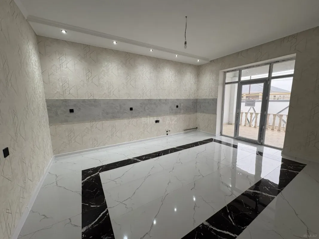 Satılır 4 otaqlı həyət evi 170 m²
