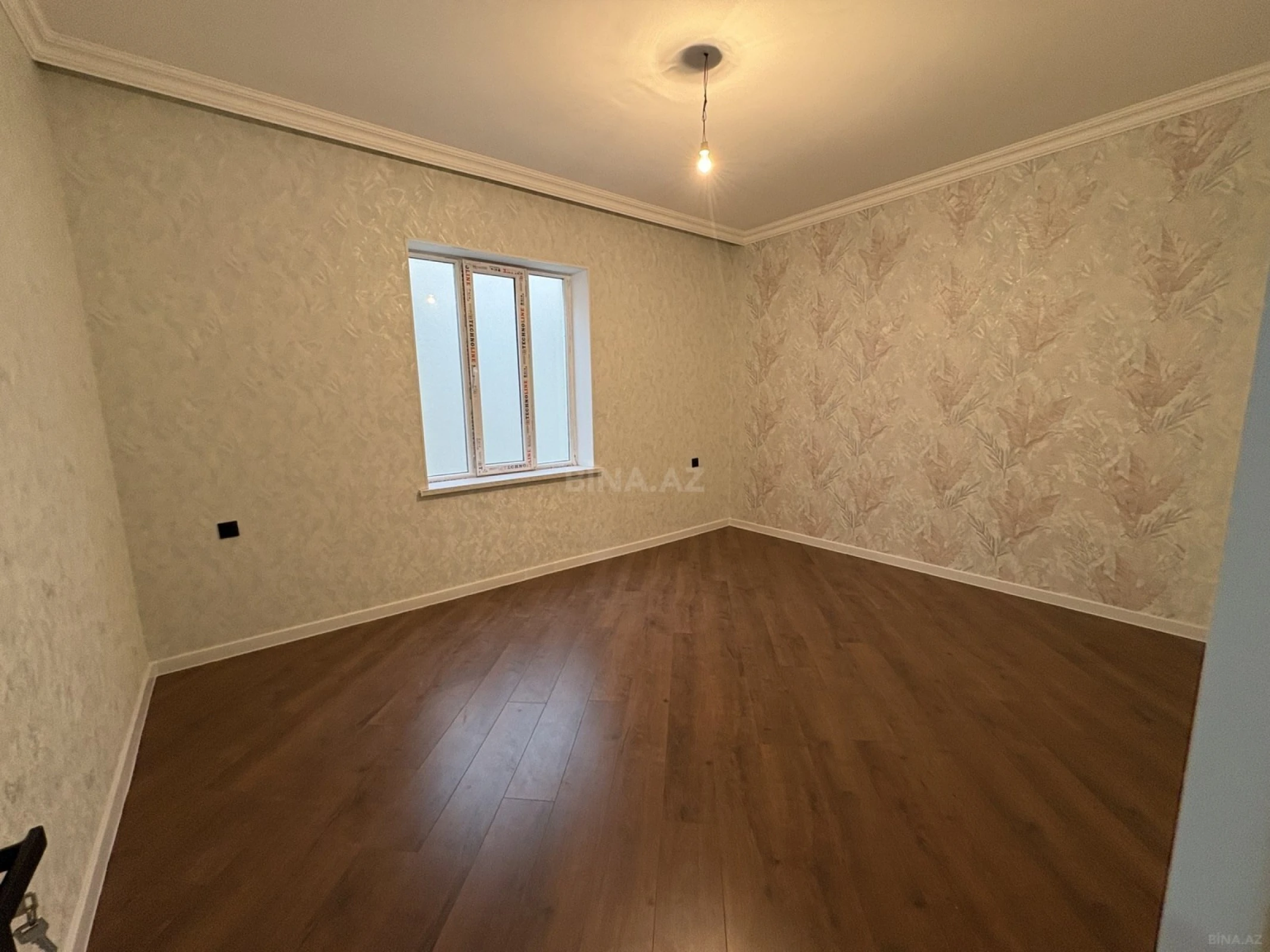 Satılır 4 otaqlı həyət evi 170 m²