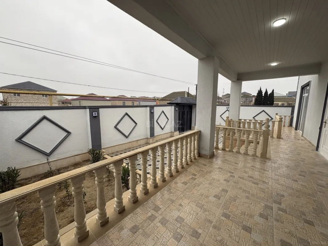 Satılır 4 otaqlı həyət evi 170 m²
