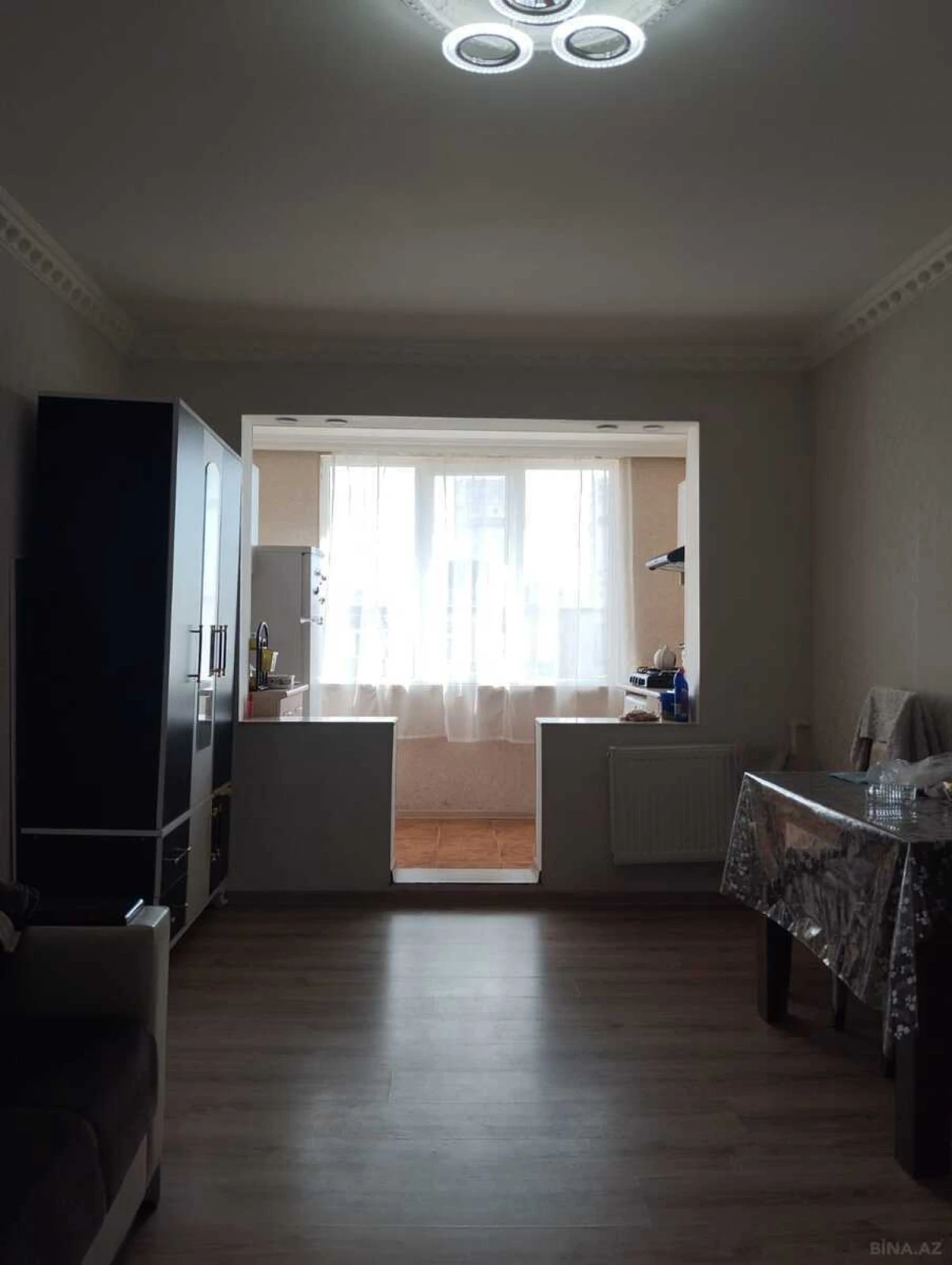 Kirayə verilir 2 otaqlı mənzil 50 m²