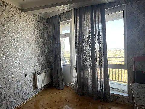 Satılır 3 otaqlı mənzil 84 m²