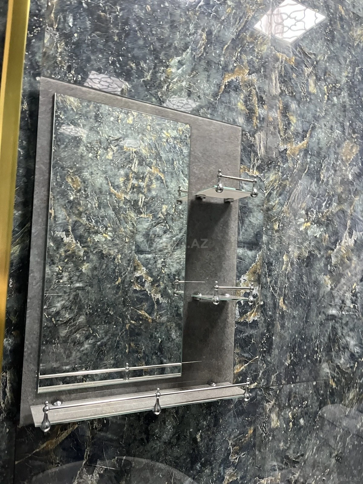 Satılır 3 otaqlı mənzil 84 m²
