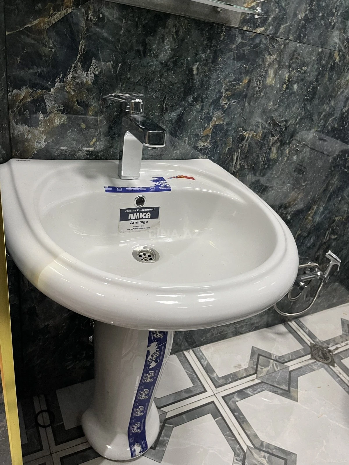 Satılır 3 otaqlı mənzil 84 m²