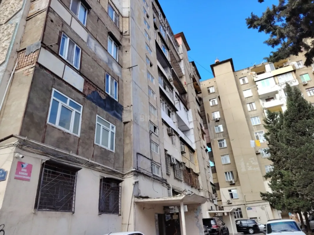 Satılır 3 otaqlı mənzil 110 m²