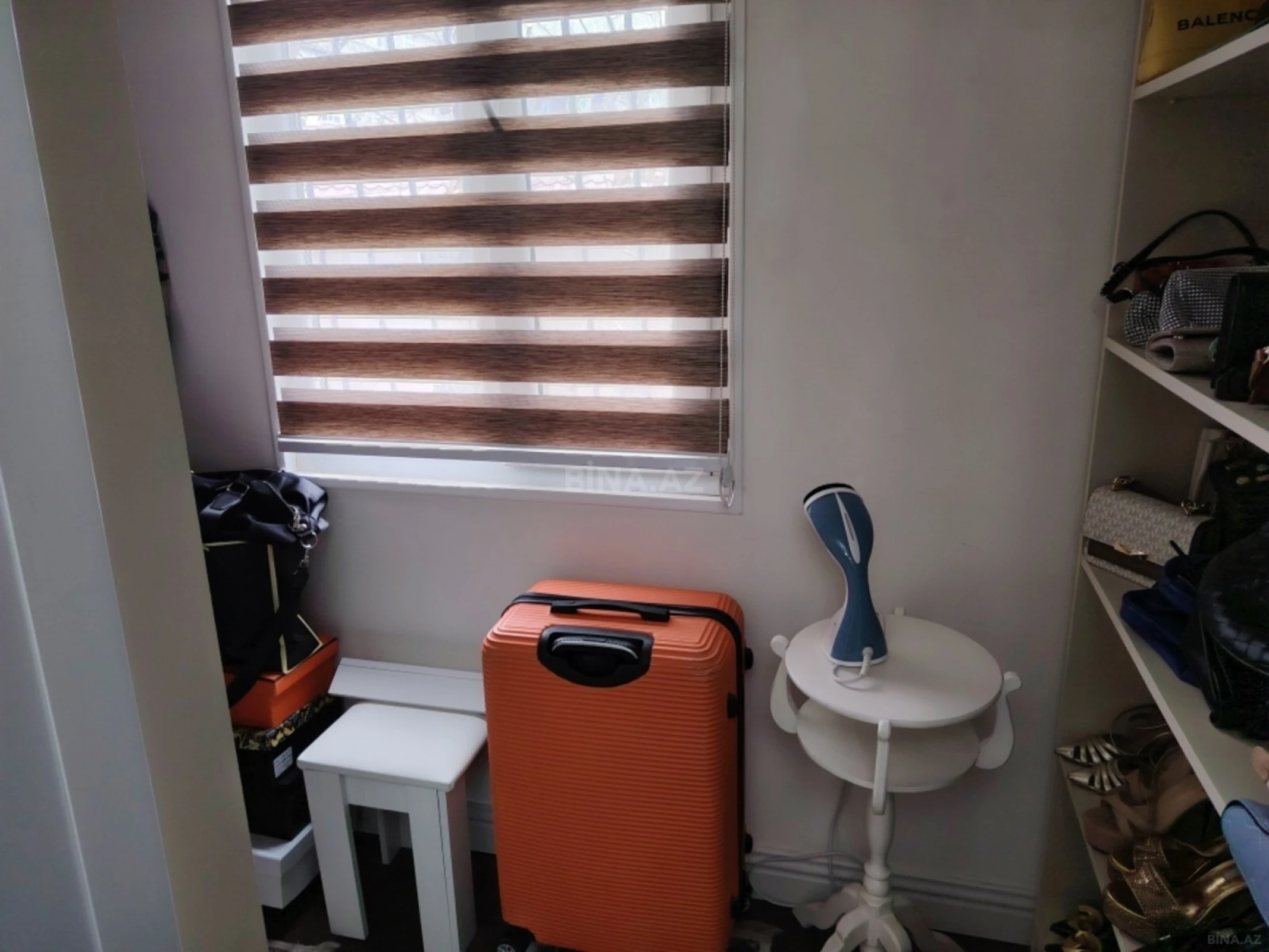 Satılır 3 otaqlı mənzil 110 m²