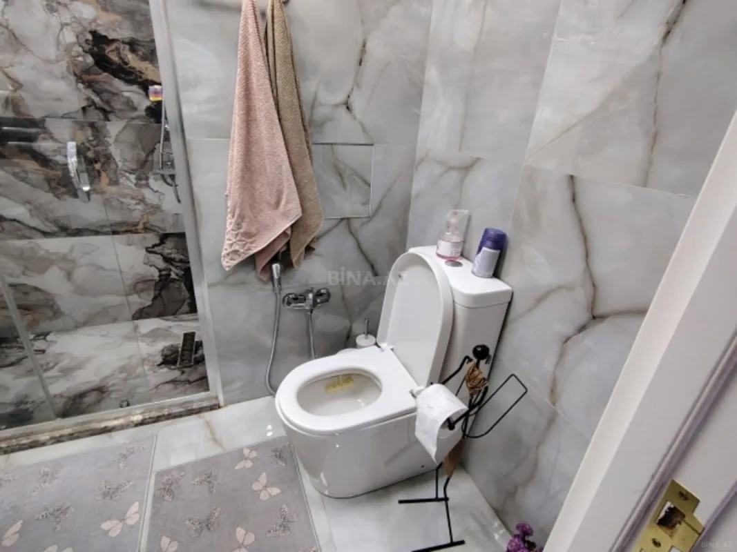 Satılır 3 otaqlı mənzil 110 m²