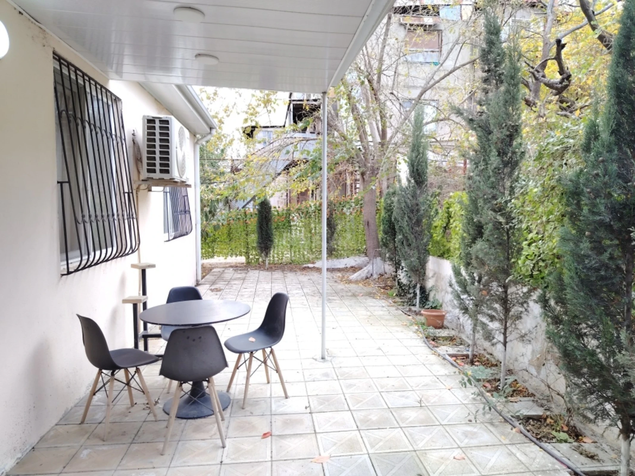 Satılır 3 otaqlı mənzil 110 m²