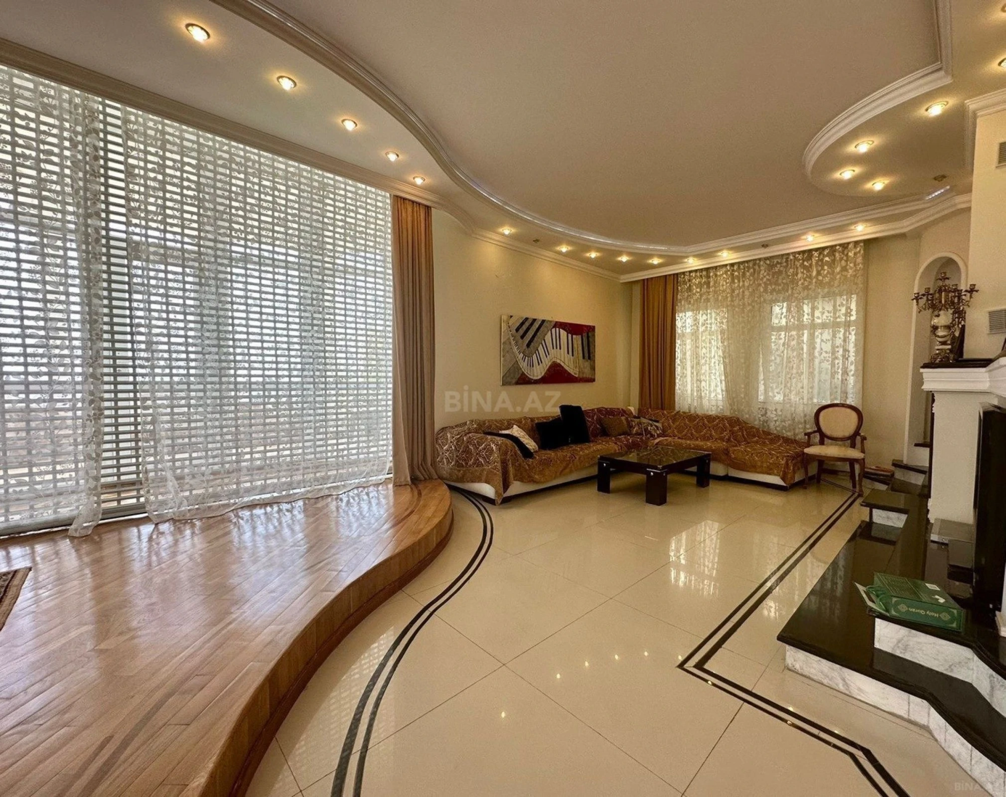 Kirayə verilir 6 otaqlı həyət evi 500 m²