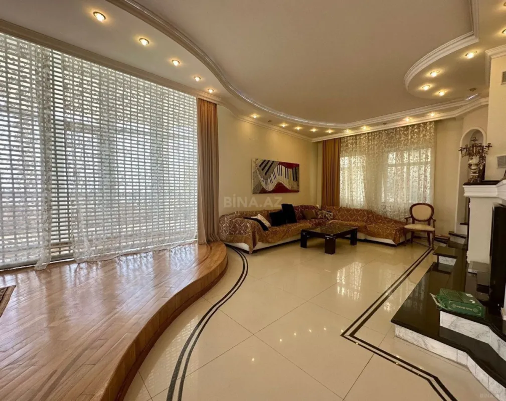 Kirayə verilir 6 otaqlı həyət evi 500 m²