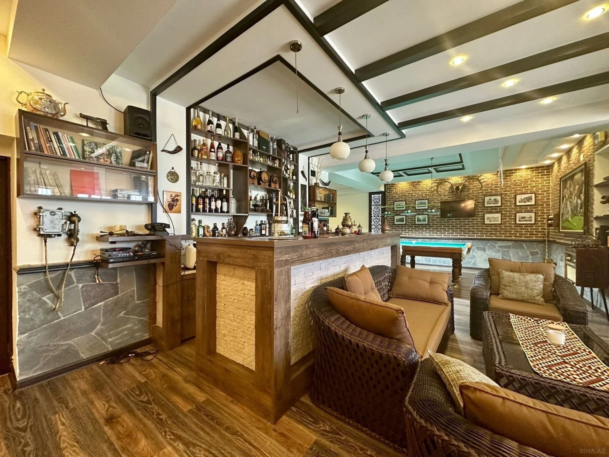 Kirayə verilir 6 otaqlı həyət evi 500 m²