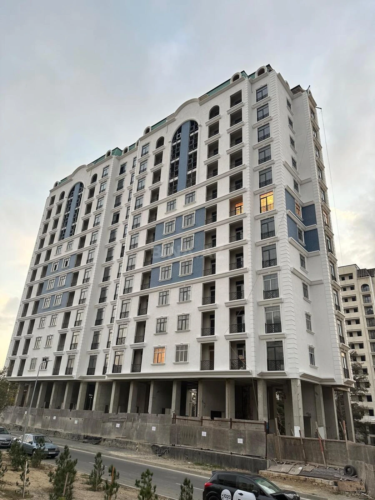 Satılır 2 otaqlı mənzil 74 m²