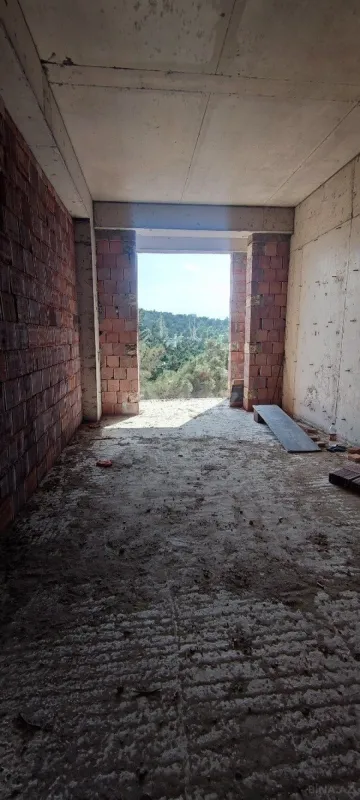 Satılır 2 otaqlı mənzil 74 m²