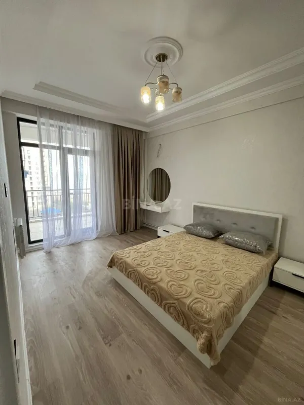 Kirayə verilir 3 otaqlı mənzil 90 m²