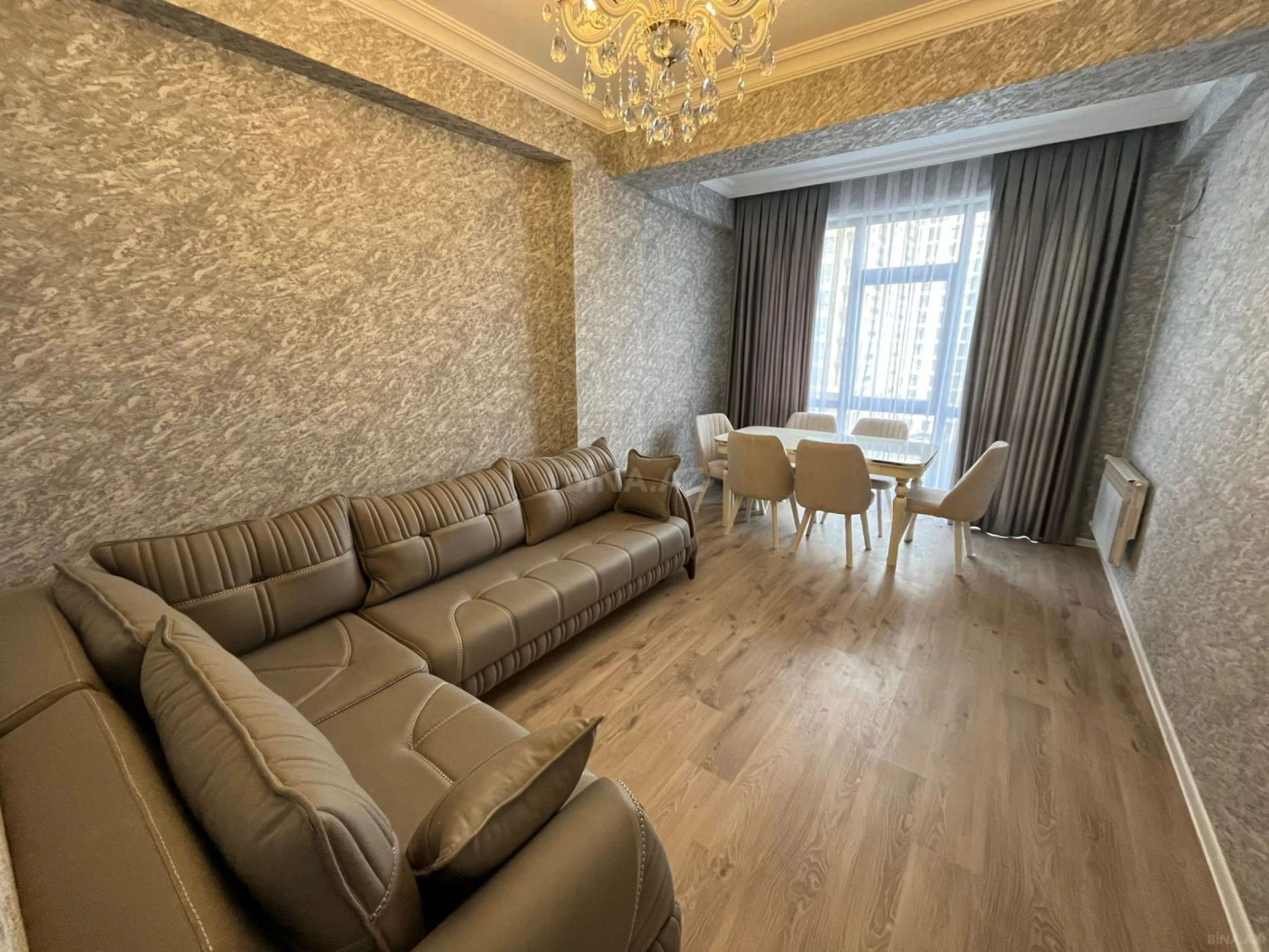 Kirayə verilir 3 otaqlı mənzil 90 m²