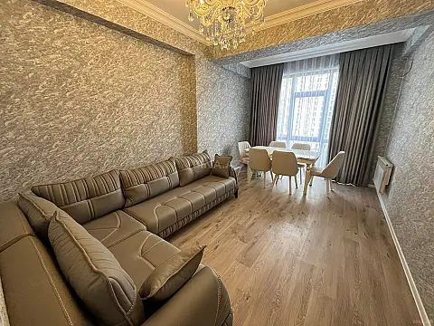 Kirayə verilir 3 otaqlı mənzil 90 m²