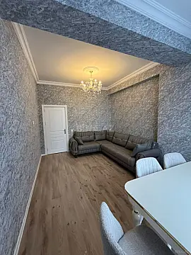 Kirayə verilir 3 otaqlı mənzil 90 m²