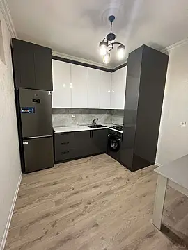 Kirayə verilir 3 otaqlı mənzil 90 m²
