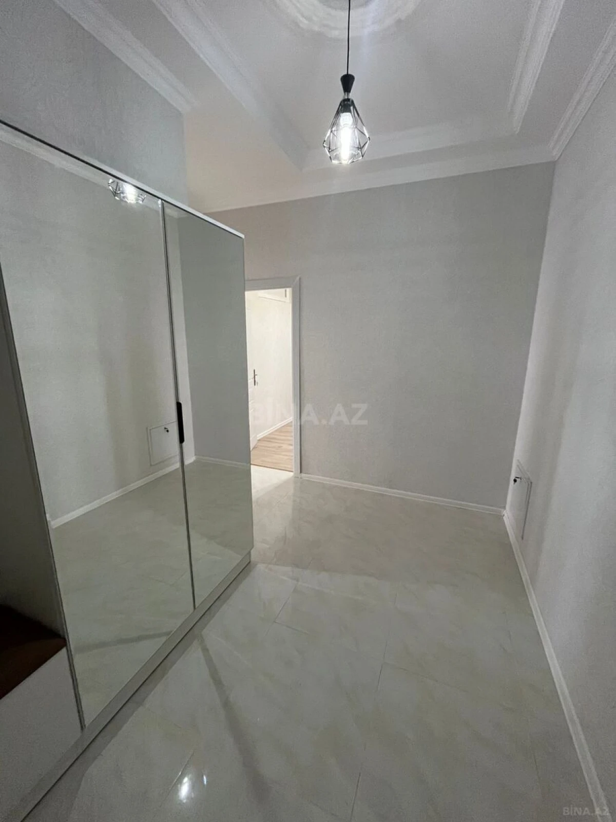 Kirayə verilir 3 otaqlı mənzil 90 m²